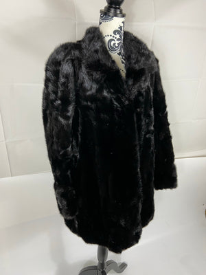 Vintage Luxury Saga Mink Ranch Mink Real Fur Coat - Size Women’s Medium / Small Men’s