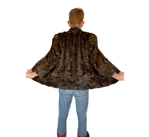 Vintage Real Bisam Muskrat Fur Coat Size: Women’s Medium - Men’s Small